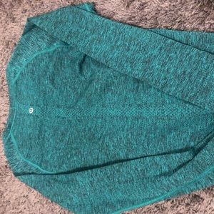 Lululemon top